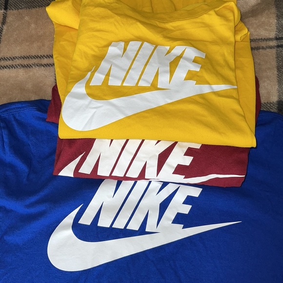 🔥🔥NIKE SHIRT🔥🔥 - Picture 4 of 4